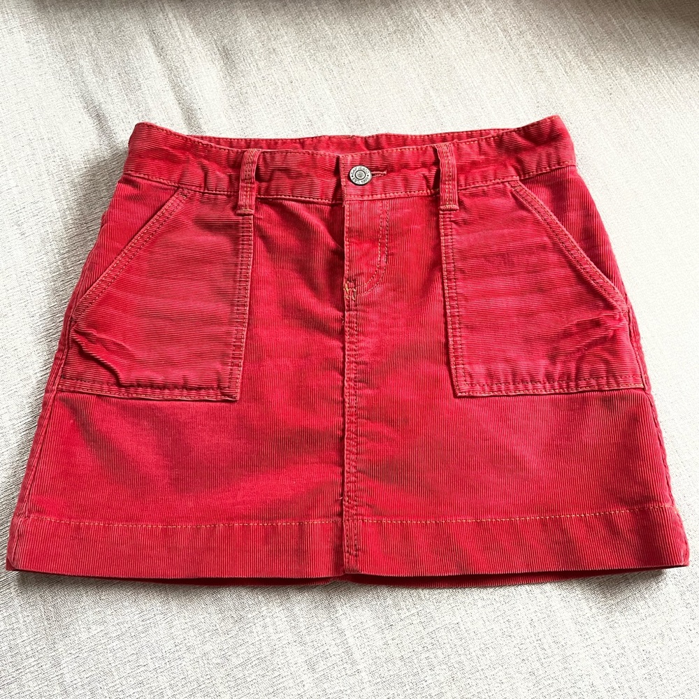 Y2K Gap Red Limited Edition Corduroy Mini Skirt. Women's Size: 2.